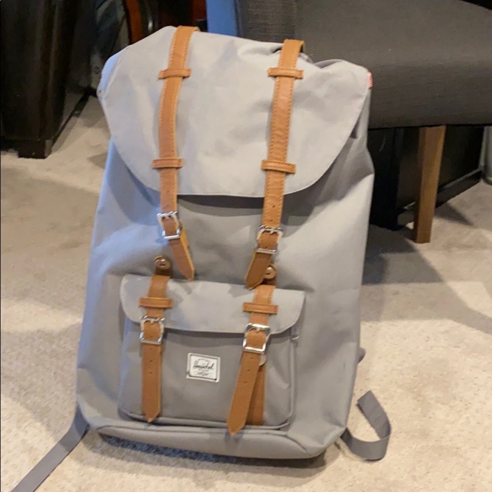 COPY - Herschel Little America backpack